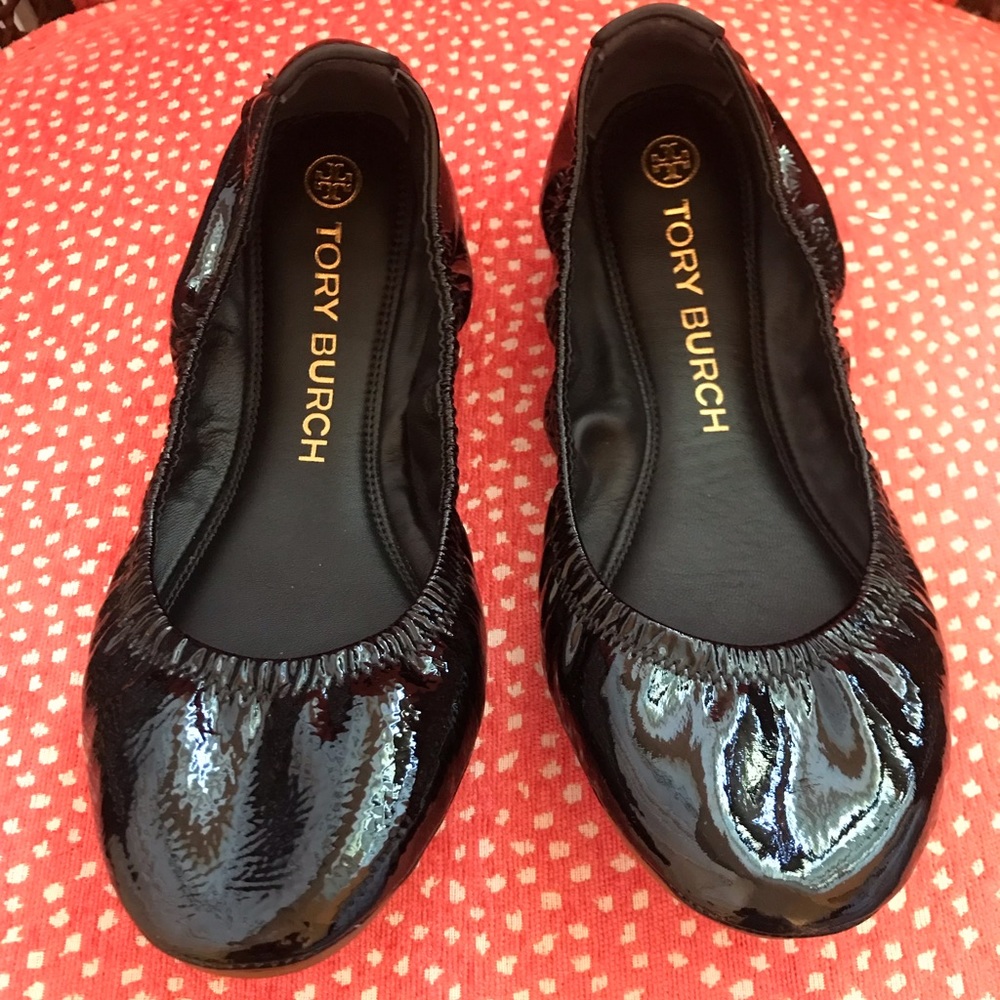 Tory Burch Eddie patent leather ballet flat in like new condition size 8 1/2